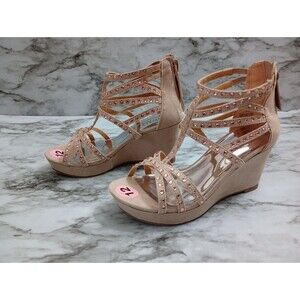 Badgley Mischka Jeweled Strappy Wedged Sandals Size 1